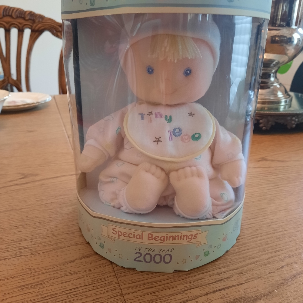 Eden Special Beginnings Baby 2000